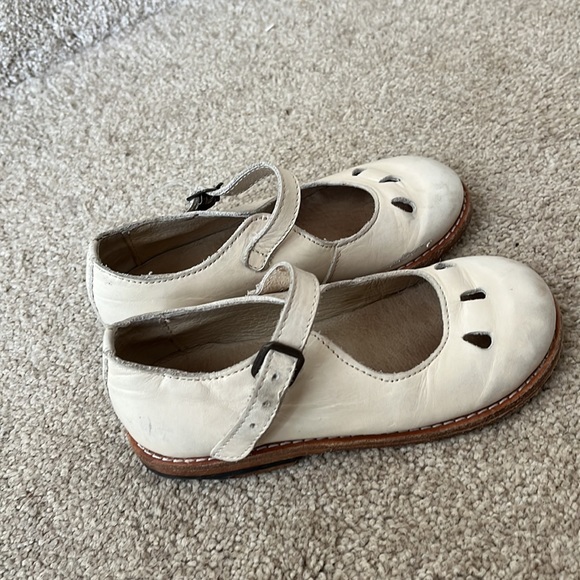 Young Soles Cream Mary Janes 27 / 10 - Picture 5 of 6